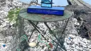 Exposition d'art brut à la médiathèque de Mèze : des déchets ostréicoles en œuvres
