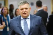 Fico soutient l'UE pour l'Ukraine tout en se rendant à Moscou