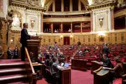 Fin de vie : le Sénat se divise sur l'aide à mourir, risque de blocage