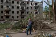 Frappes russes nocturnes en Ukraine : deux morts et six blessés à Dnipro