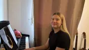 Giulia Bresson, 15 ans, dévoile son premier single Sunset