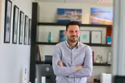 Grégory Audibert : de l'ombre à la lumière comme premier adjoint à Hyères