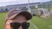 Hakim Abdelaouhed rénove les abris buts du stade de Florensac