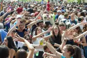 Herri Urrats : des milliers de personnes pour la langue basque et le bac en euskara