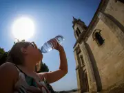 Hydratation : quelle eau boire et en quelle quantité pour une bonne santé ?
