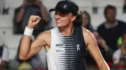 Iga Swiatek : de retour à Roland-Garros pour reconquérir la terre battue
