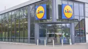 Incendie chez Lidl à Die : 400 m² de réserve détruits, toiture effondrée