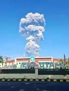 Indonésie : trois randonneurs meurent après l'éruption d'un volcan sur l'île d'Halmahera