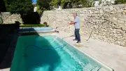 Innovation : nettoyer sa piscine sans effort grâce à un nouvel appareil