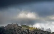 Israël hisse son drapeau sur la crête de Beaufort au Liban