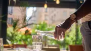 Italie: un hôtel peut refuser l'eau gratuite, la justice donne raison