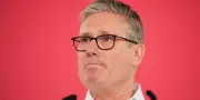 Keir Starmer refuse de démissionner après les élections locales