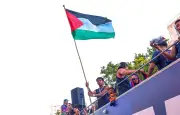 Lamine Yamal brandit un drapeau palestinien : la réaction mesurée de Flick