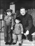 Le père de Xi Jinping, un héros du Parti aux antipodes du fils