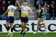 Leinster : Sam Prendergast écarté pour la finale, la quête du successeur de Sexton se complique