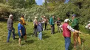 Les aînés découvrent le jardin de la Colombie en Aveyron