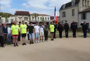 Les cadets de gendarmerie de Haute-Savoie transmettent la flamme à Eymet