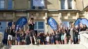 Les Pirates de Royan célèbrent leur titre de champion de France de Ligue B