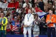 Léon Marchand s'entraînera à Marseille cet été pour les Championnats