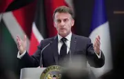 Macron défend les Européens face à la Chine en Afrique