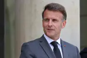 Macron réunit les acteurs économiques pour accélérer l'électrification