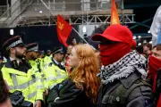 Manifs à Londres: 60 000 anti-immigration, 20 000 propalestiniens