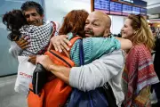 Militants français dénoncent violences et humiliations lors de leur détention en Israël