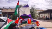 Millau : un bateau place de la Capelle pour soutenir les captifs de la flottille
