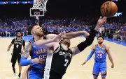 NBA : Hartenstein sous le feu des critiques après sa défense agressive sur Wembanyama