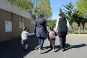Nouveau congé de naissance : les parents doivent prévenir leur employeur avant le 1er juin