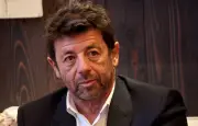 Nouvelles actions féministes contre Patrick Bruel : une pièce perturbée à Paris