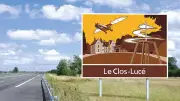Panneaux marron d'autoroute : histoire et secrets de création