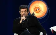 Patrick Bruel : les salles de concert refusent d'annuler, la pression monte