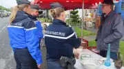 Patrouille de gendarmes sur la plus grande brocante de l'Oise