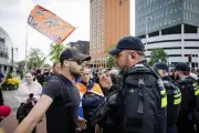 Pays-Bas : violentes manifestations antimigrants, extrême droite en hausse