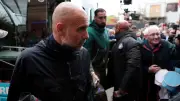 Pep Guardiola furieux après la fuite de son départ de Manchester City