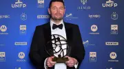Pierre Sage élu meilleur coach de L1 : « Luis Enrique aurait pu gagner »