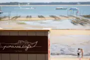 Pinasse Café : trois associations contestent la reconstruction de la terrasse