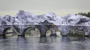 Pont-Neuf : JR transforme le pont en caverne, 41 ans après Christo