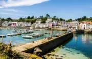 Ponts de mai : 5 destinations nature accessibles et sans foule en France