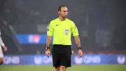 Pourquoi l'arbitre de Lens-Nice porte le numéro 84 sur son maillot