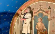Restauration de l'église Saint-Étienne de Loupes par un peintre décorateur