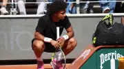 Roland-Garros 2026 : Arthur Fils forfait sur blessure au dos