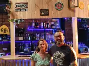 Route 66 à Bergerac : un bar festif et chaleureux inspiré de l'Amérique