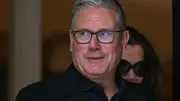 Royaume-Uni : Starmer refuse de démissionner malgré la poussée de Reform UK