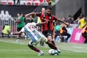Saint-Étienne conteste la participation d'Abdi au barrage aller