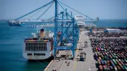 Saisie historique de 26 tonnes de tabac de contrebande à Marseille-Fos