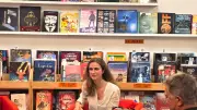 Sarah Bouasse invite à écouter son nez à la Petite Librairie