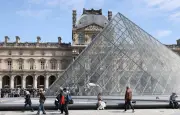 Sécurité au Louvre : un rapport parlementaire épingle la direction