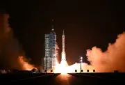 Shenzhou-23 décolle : un an en orbite pour l'équipage chinois